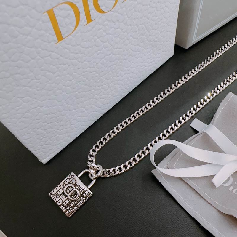 Dior Necklace 04lyr186 (2)